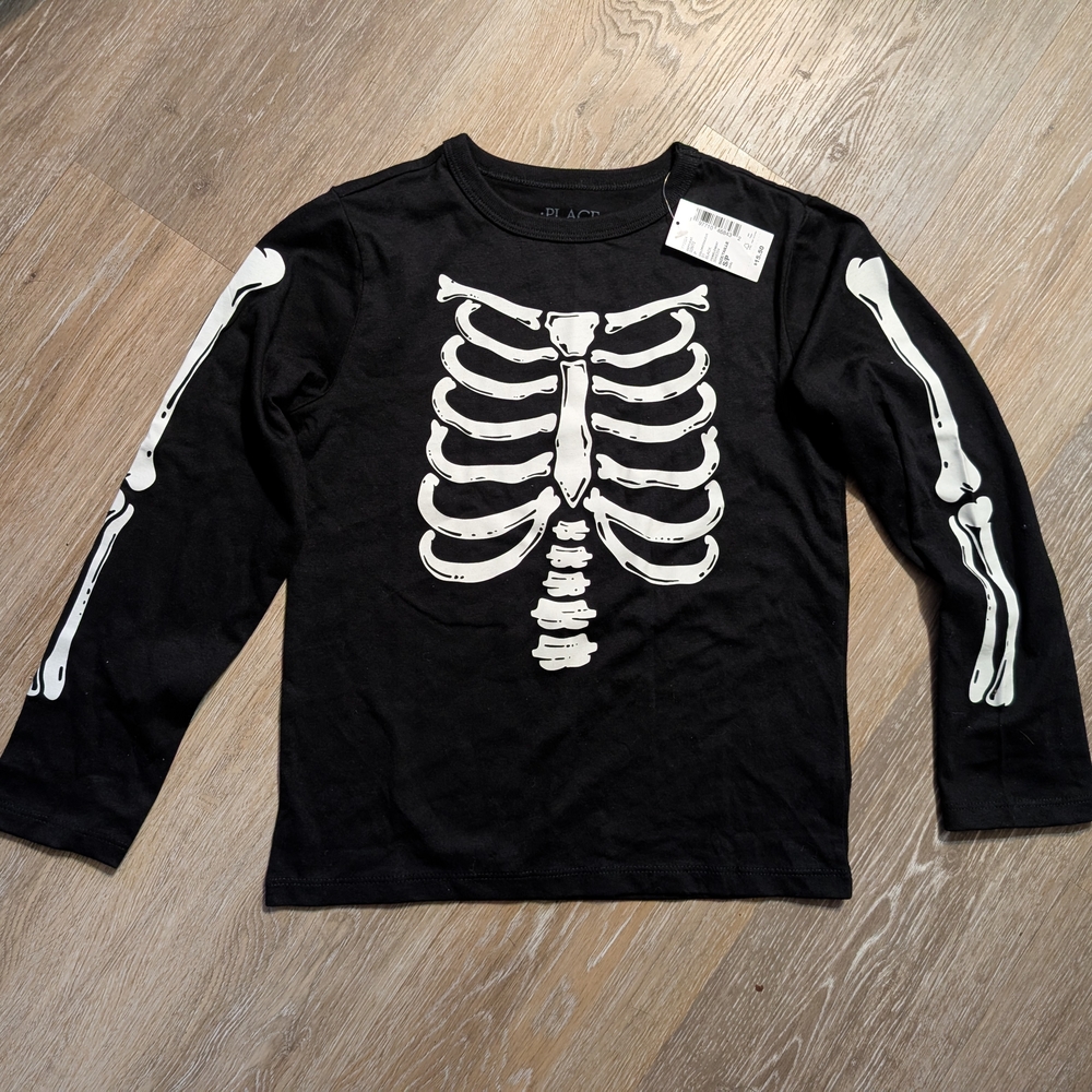 Place Black and White Skeleton Kids Long Sleeve Tee